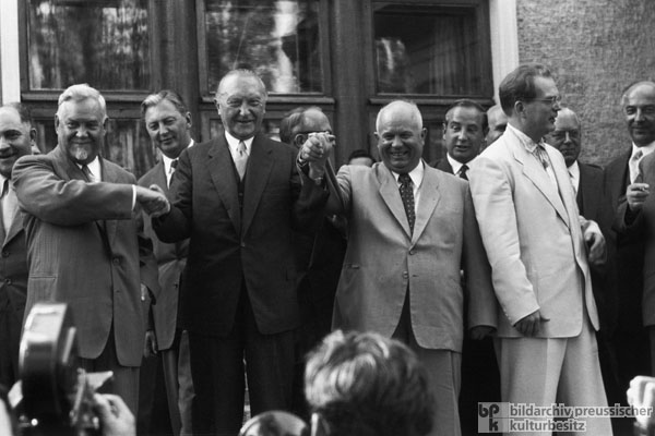 Federal Chancellor Adenauer on a State Visit to Moscow (September 11, 1955)